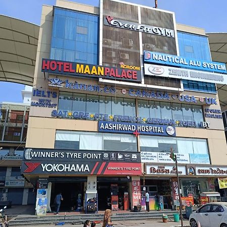 Hotel Maan Palace 바도다라 외부 사진